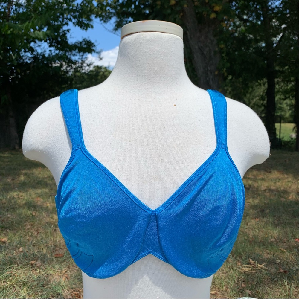 BALI 34D Bright Blue “Live It Up Seamless” Underwire Bra